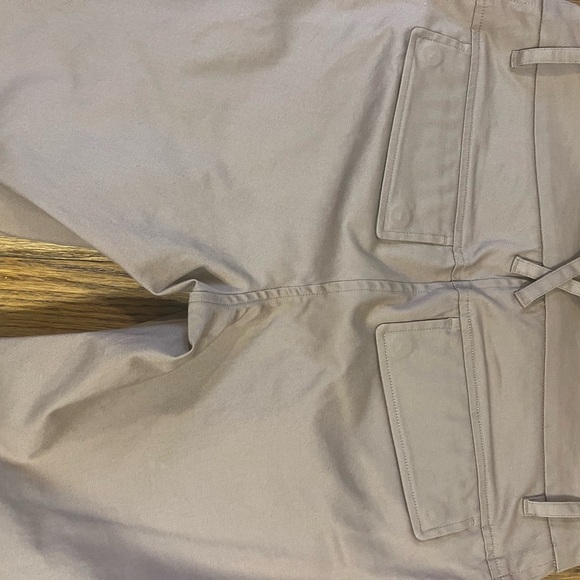 Halston Heritage Tan Skinny Pants Streamlined Design - Picture 6 of 9